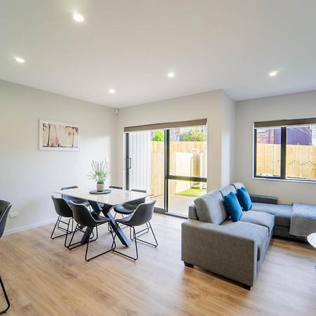 Modern Sunnyhills Town House Villa Auckland Exteriör bild