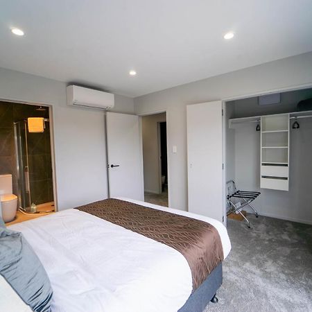 Modern Sunnyhills Town House Villa Auckland Exteriör bild