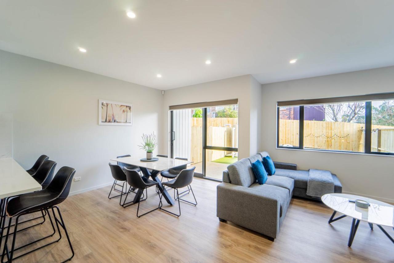 Modern Sunnyhills Town House Villa Auckland Exteriör bild