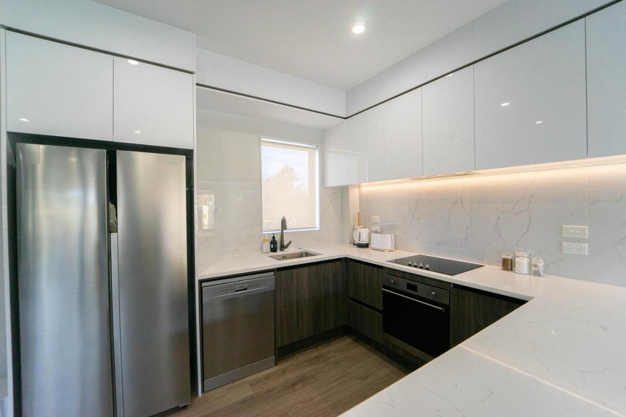 Modern Sunnyhills Town House Villa Auckland Exteriör bild