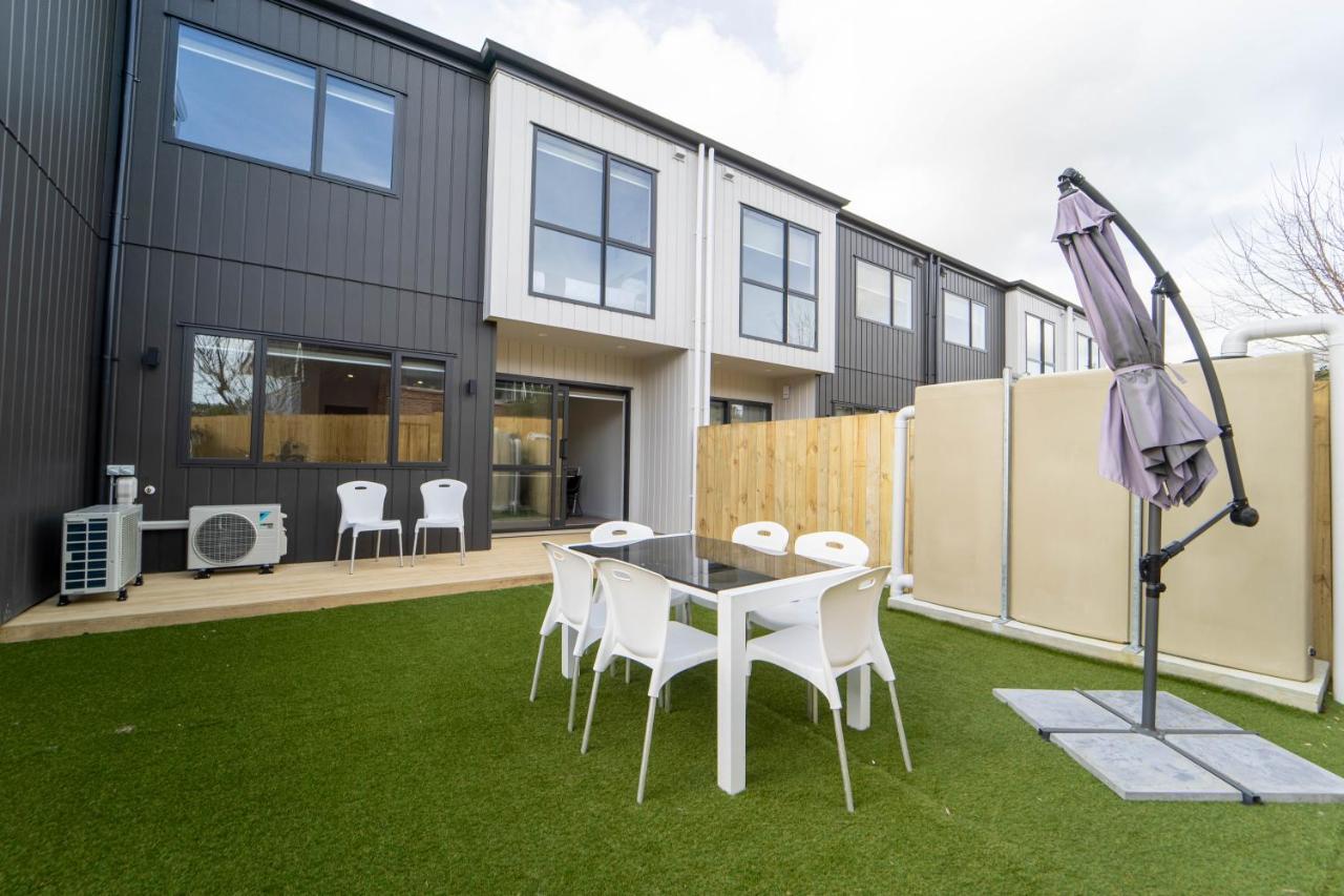 Modern Sunnyhills Town House Villa Auckland Exteriör bild
